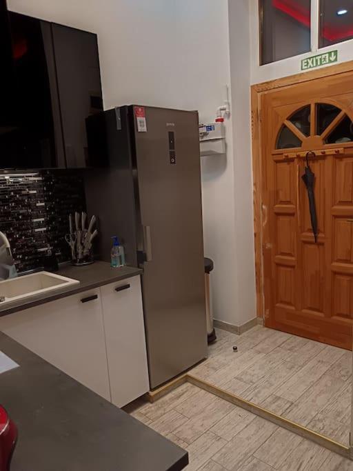 Apartment Voeroesmarty Street Budapest